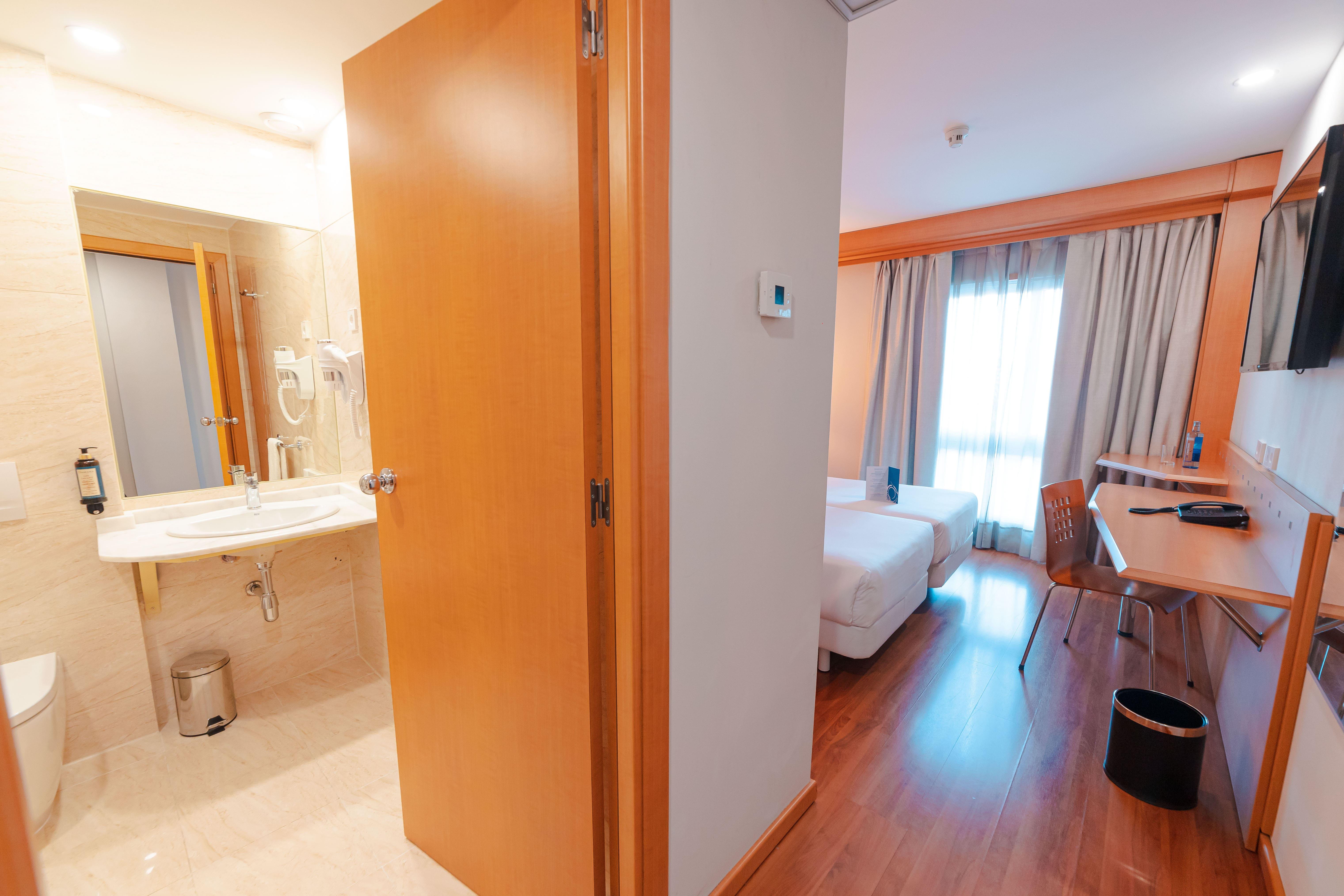 Hotel Monte Rozas Las Rozas de Madrid Exterior photo