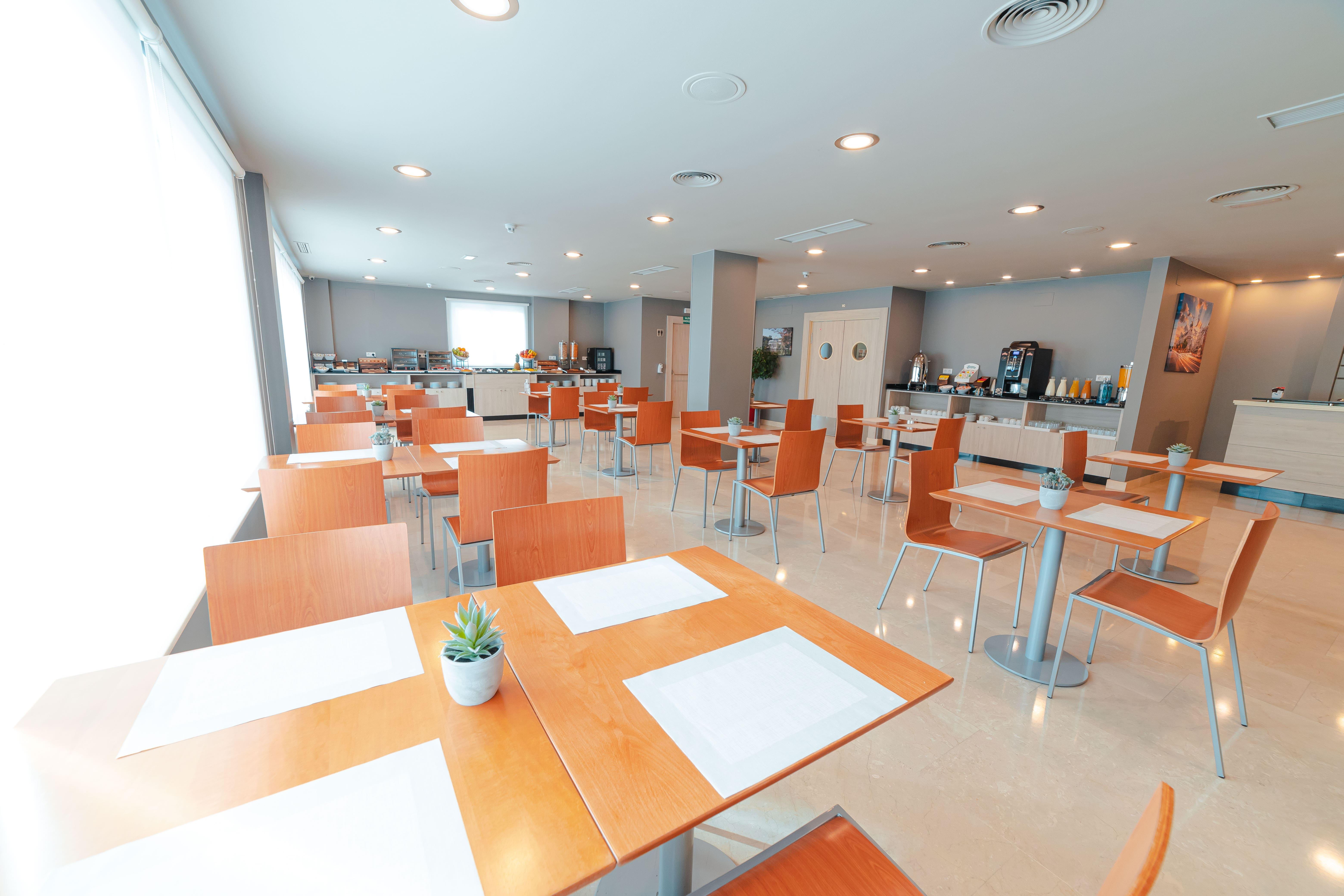 Hotel Monte Rozas Las Rozas de Madrid Exterior photo